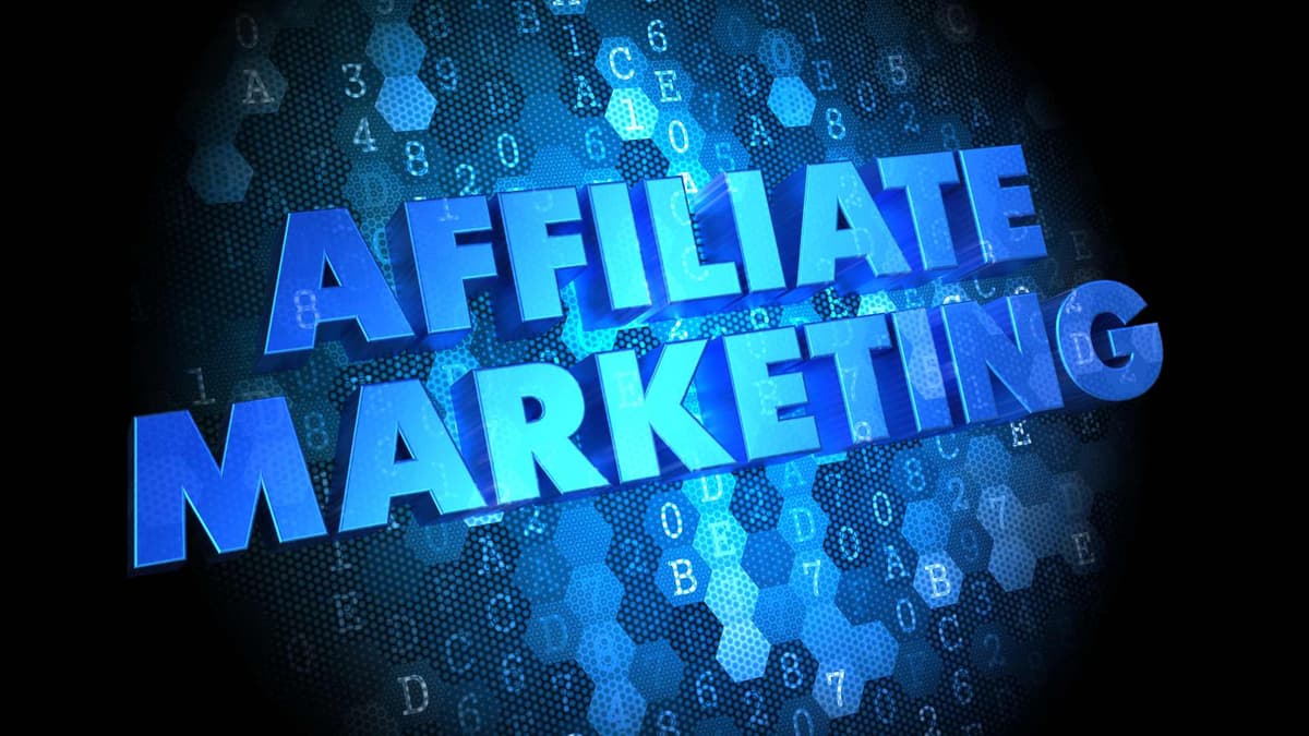 Ultimate Guide to Amazon Affiliate Marketing: How to Earn $10,000/Month